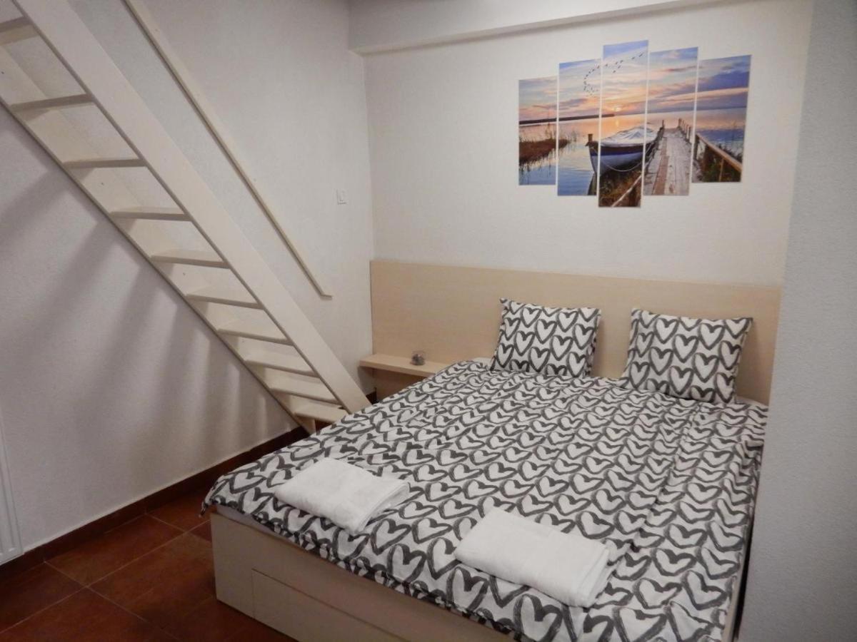 Setany Szallo Homestay
